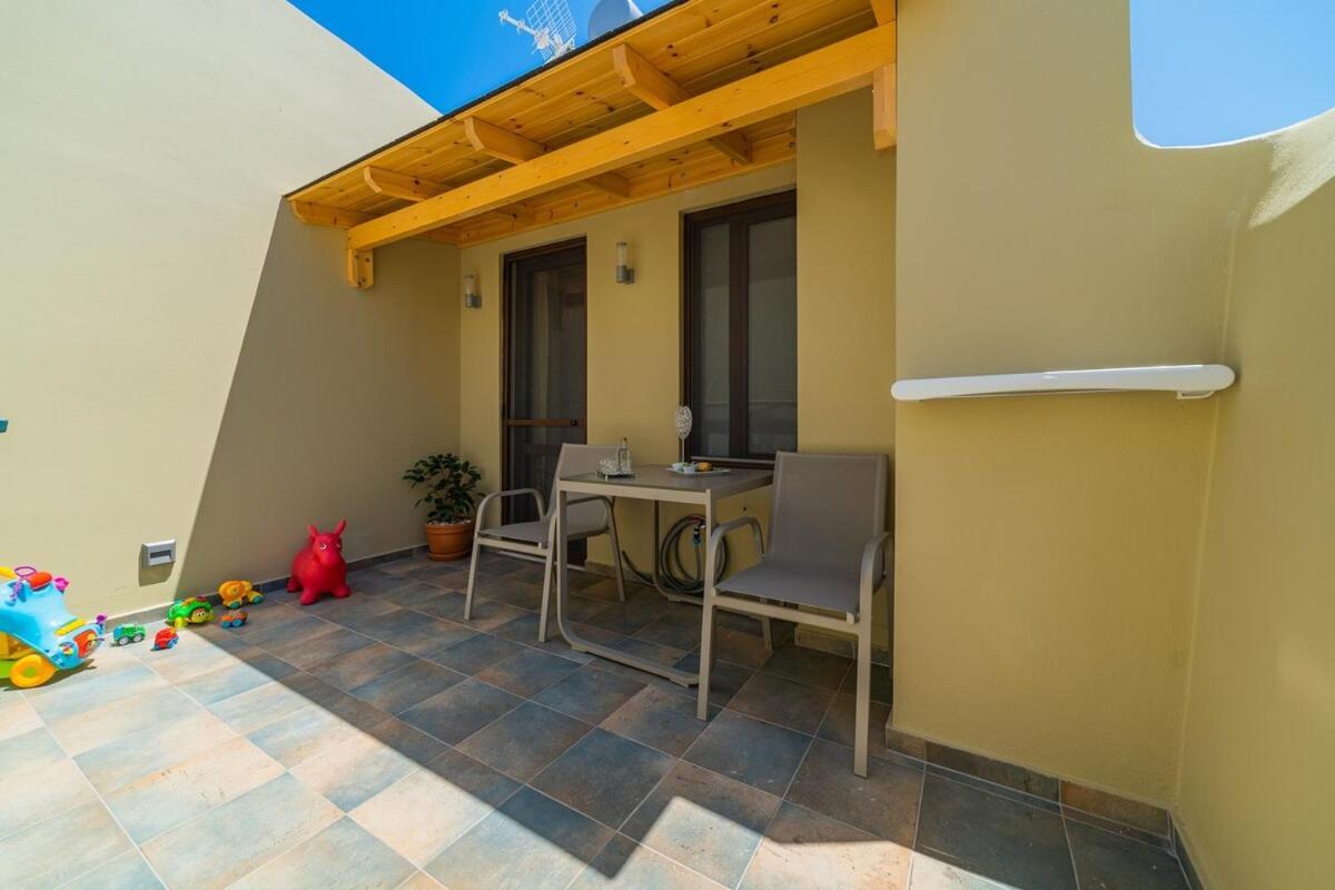 העיירה רתימנו Anatoli Residence מראה חיצוני תמונה
